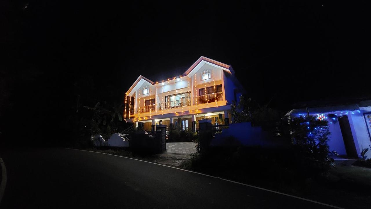 Haritha Homestay Мунар Екстериор снимка
