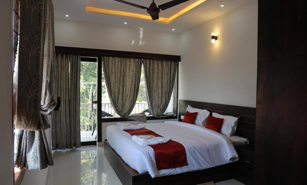 Haritha Homestay Мунар Екстериор снимка