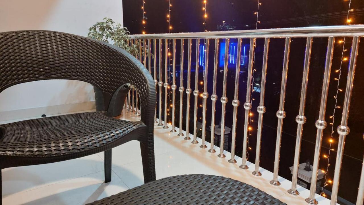 Haritha Homestay Мунар Екстериор снимка